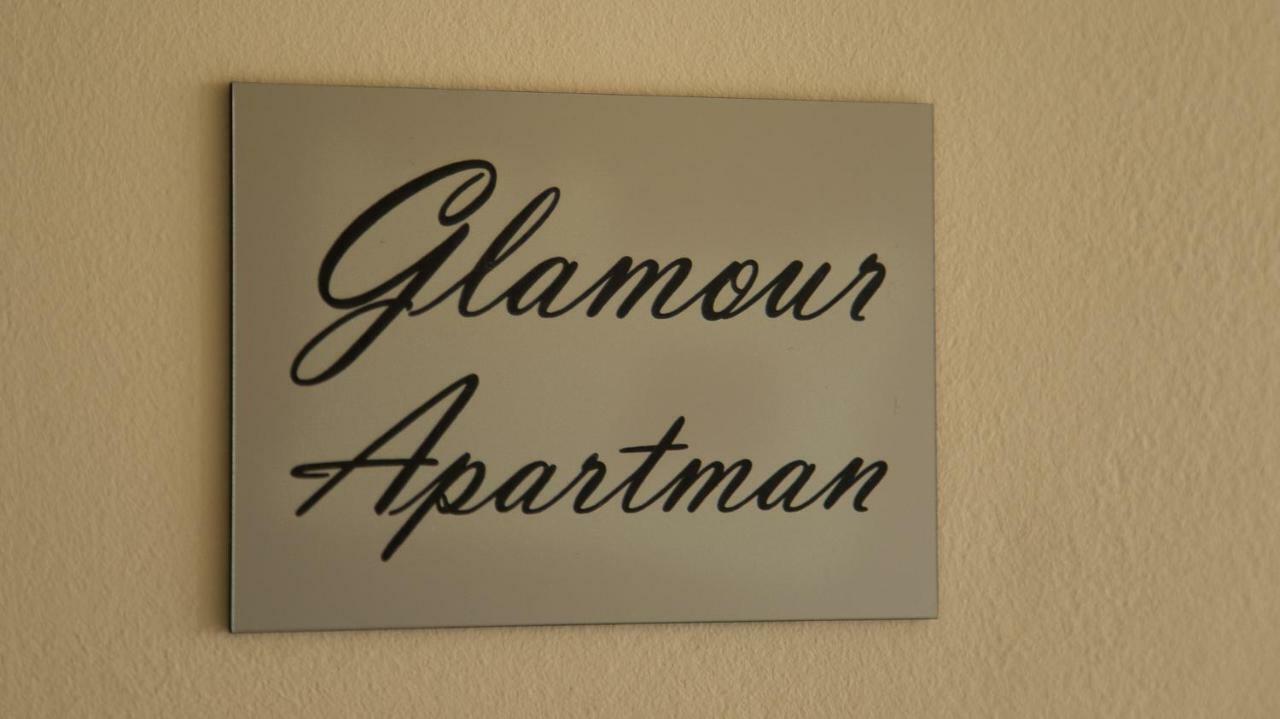 Glamour Apartman Eger Exterior photo